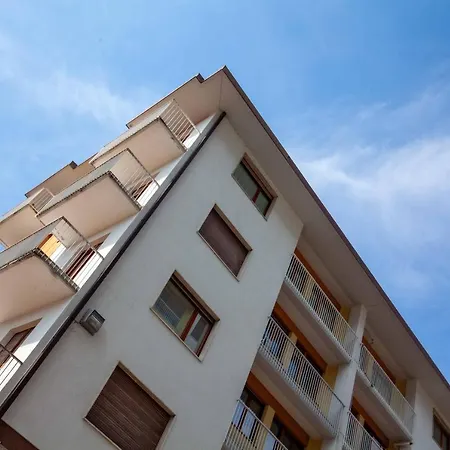 Attico Panoramico In Centro - Civetta Apartamento *