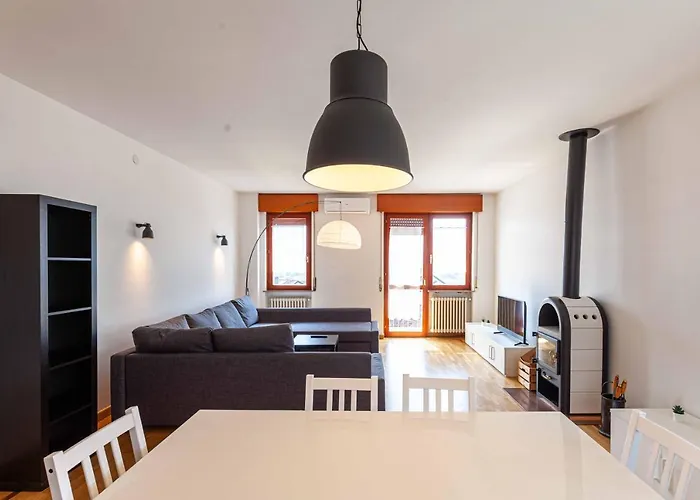 Appartement Attico Panoramico In Centro - Civetta Belluno