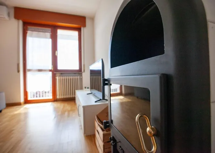 Attico Panoramico In Centro - Civetta Lägenhet *